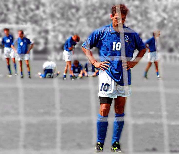 roberto baggio missed penalty #baggio #robertobaggio #worldcup #fifaworldcup #italy #soccer #football #footballplayer #player #team #sports #fifa #rof355